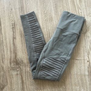 Alo Yoga High Waist Moto Legging, Olive Branch